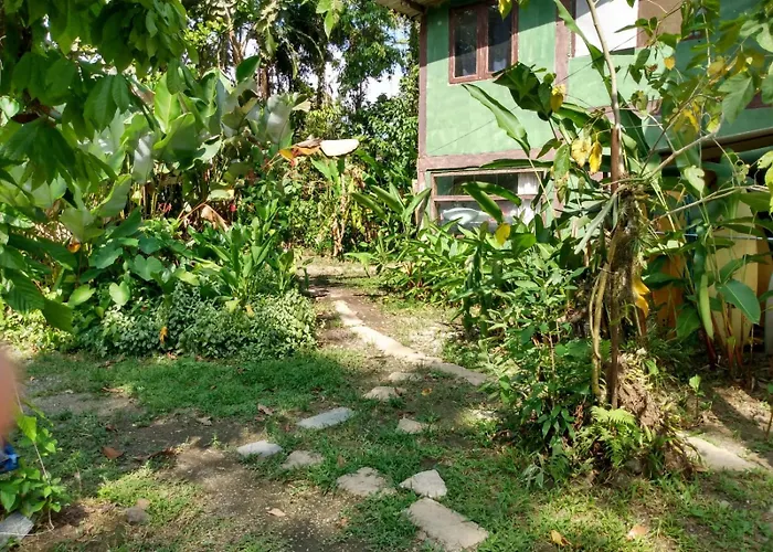 Hostel e Camping Rio das Pedras
